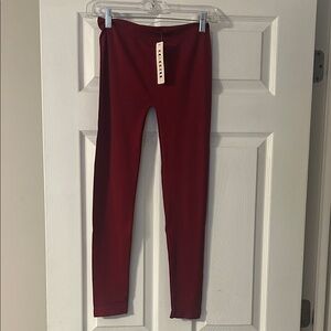 Stretch Leggings in Burgundy